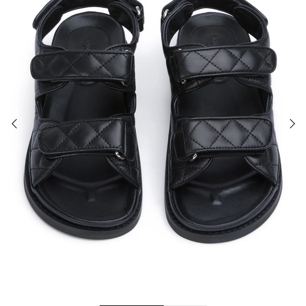 Tony BIANCO HIRANNI BLACK SHEEP NAPPA Black Quilted Strap Sandals